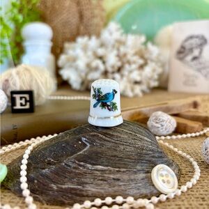 Vintage Bluejay Thimble 🪡 Home Decor / Gift / Sewing / Nature